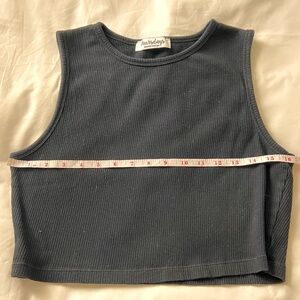 Thursdays cropped ribbed tank top size large.